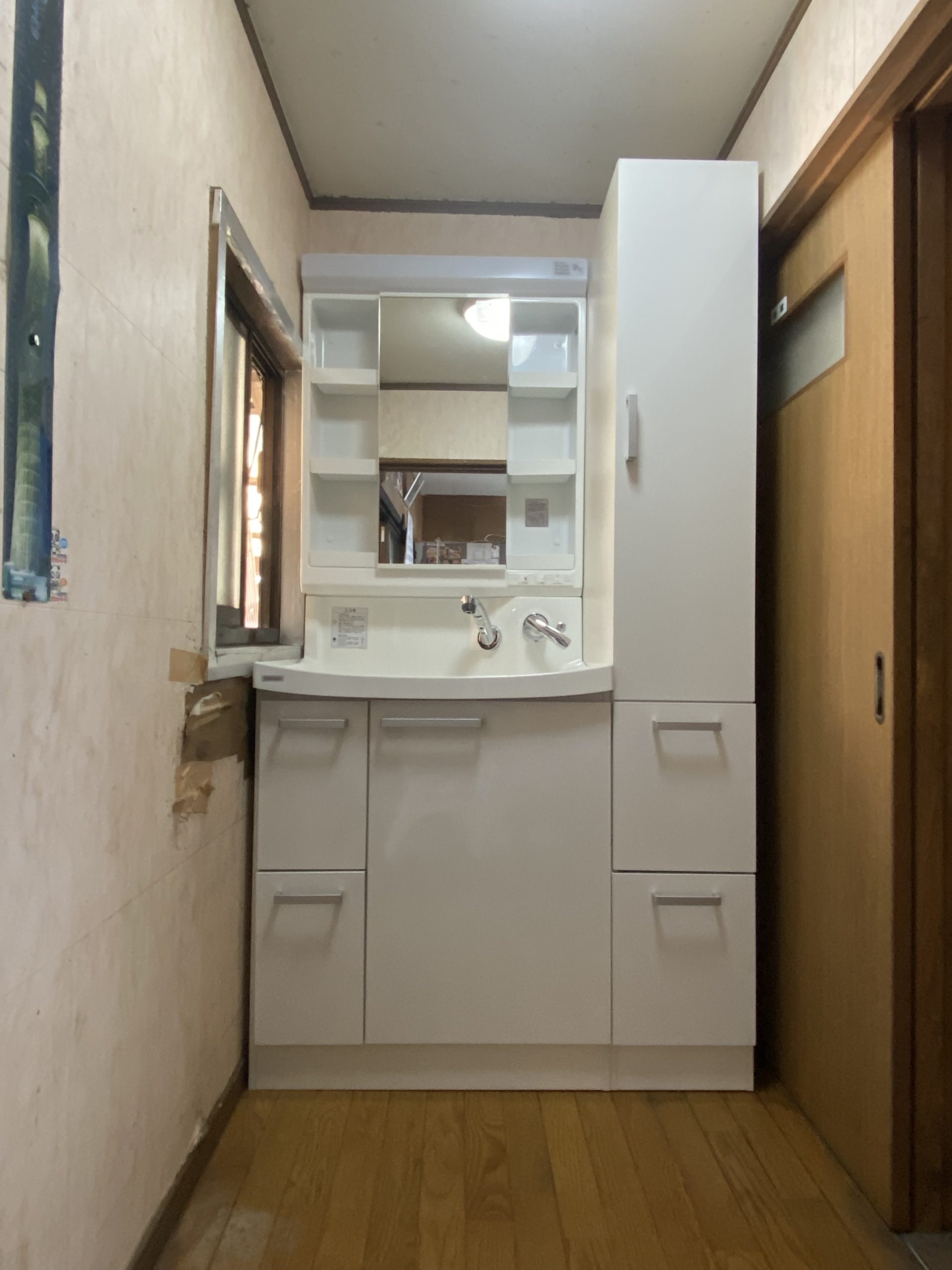 【リフォーム】古くなった洗面台を新品に交換！